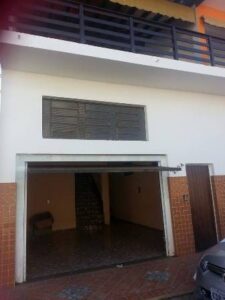 casa com a padaria frente 1