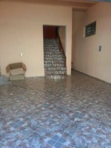 casa com a padaria entrada